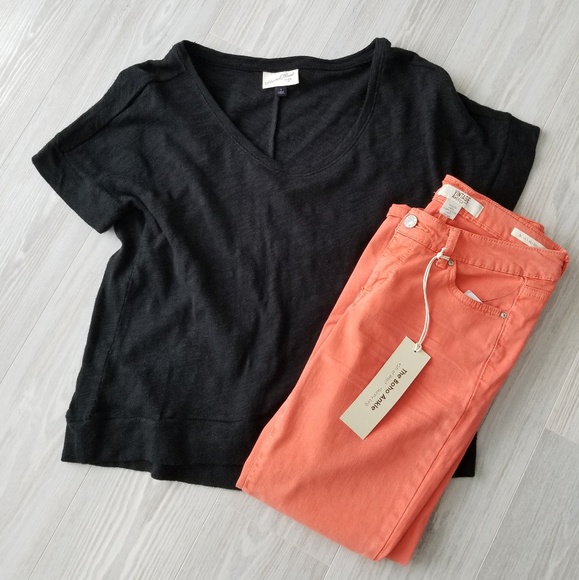 Universal Thread Tops - Black Off the Shoulder Top